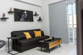Orabelle Flat 21